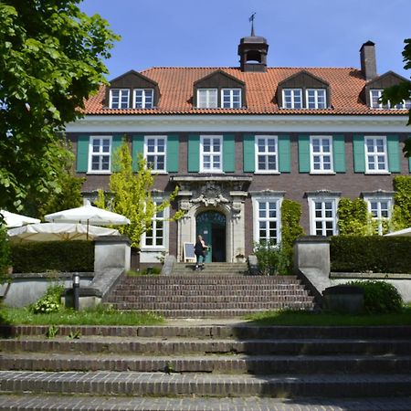 Bio- Und Gesundheitshotel Gutshaus Stellshagen Экстерьер фото