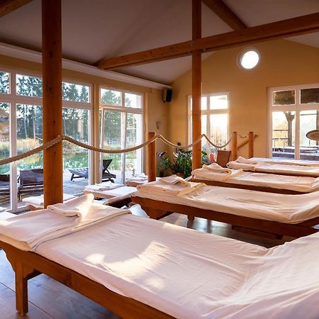 Bio- Und Gesundheitshotel Gutshaus Stellshagen Экстерьер фото