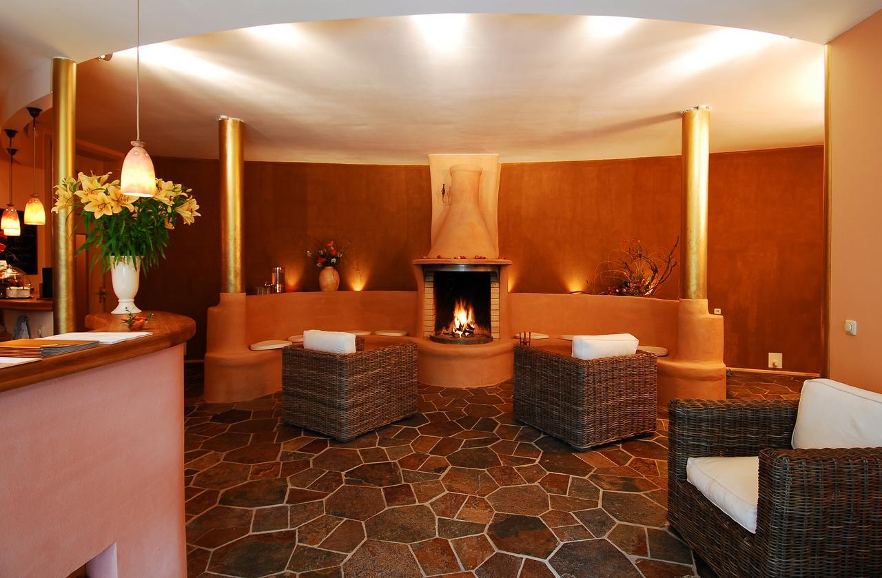 Bio- Und Gesundheitshotel Gutshaus Stellshagen Экстерьер фото