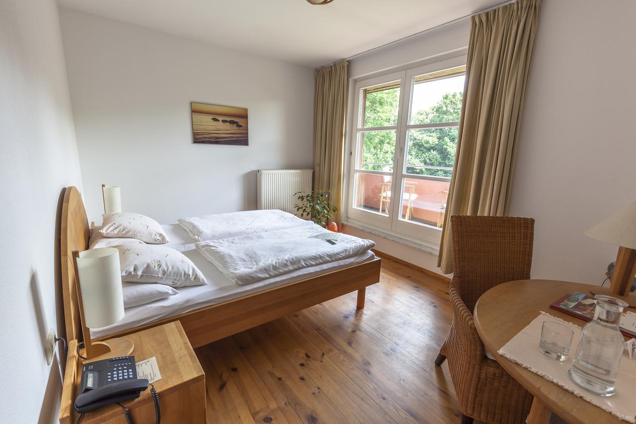 Bio- Und Gesundheitshotel Gutshaus Stellshagen Экстерьер фото