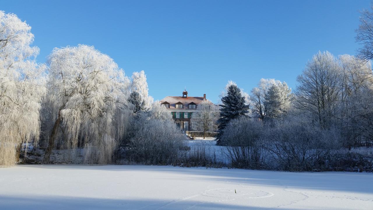 Bio- Und Gesundheitshotel Gutshaus Stellshagen Экстерьер фото